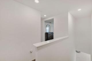 Fully Furnished Retreat Near Tesla Gigafactory and Cotaland Theme Park - 9