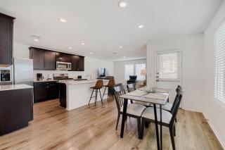 Fully Furnished Retreat Near Tesla Gigafactory and Cotaland Theme Park - 7