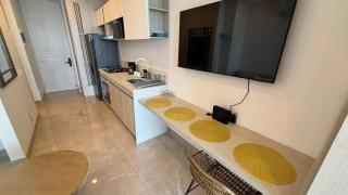 Apartamento Frente al Mar con Balcón - 2