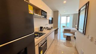 Apartamento Frente al Mar con Balcón - 1