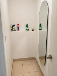 Habitación en ubicación estratégica - 2
