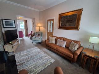 Dunella Traditional Cottage - 8