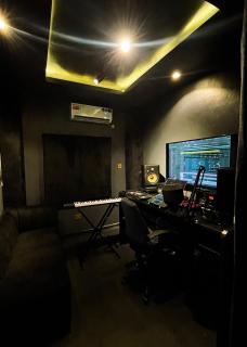 Executive Penthouse Apartment in Lagos, Nigeria - 9