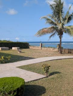 Luxury4BR Beachfront Villa Private Paradise Diani - 2