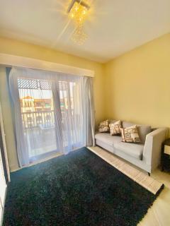 Top Floor Studio with Sea & Pool View Gravity Resort - 5