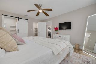 Clearwater Pool Oasis3 BR2 King BedsNear Beach - 2