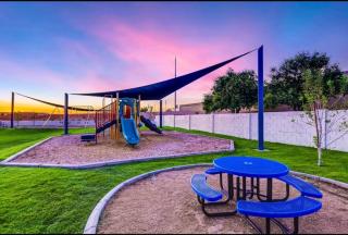 Serene East Valley 2BR/2BA Getaway - 4