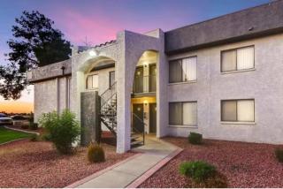 Modern & Stylish Mesa Oasis 2BR/2BA - Pool View - 5