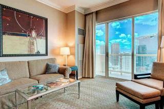 Top Floor MGM Sig PHs Strip, Sphere, Balcony BEST - 6