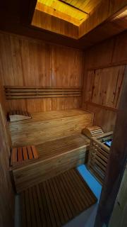 Amplio Departamento - Sauna y Jacuzzi privado - 2 habitaciones - Pasos de shoppings importantes - 7