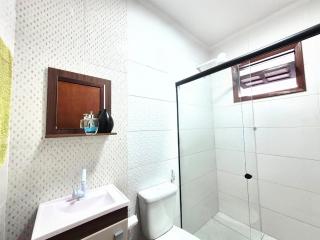 Apto com ar condicionado, wi-fi, enxoval completo e próximo ao Hospital Costa das Baleias - 4