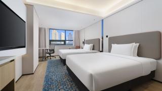 Holiday Inn Express City Centre Dalian by IHG - 3