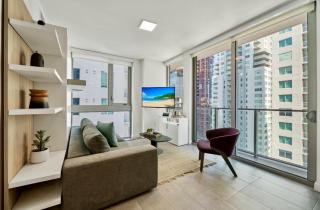 Downtown Miami High Rise- Free Parking-Bay and Skyline views - 6