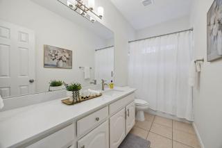 Modern and Relaxing Home - Frisco Prime Location - 2