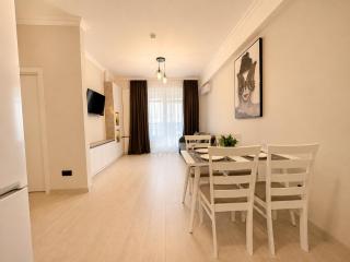 OASIS, Charming 1BD apartment with living room - 0