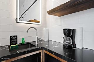Hearth of city suite - 1
