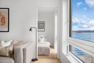 Waterfront Apartment with Sea View - 0