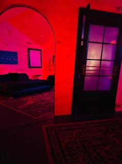Chateau Princeton Lux Red Rooms - 5