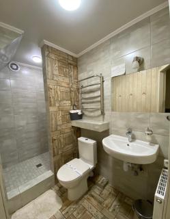 Budget Family Hotel - 4