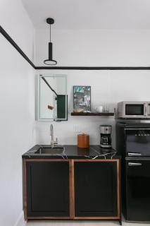 Stylish Gaslamp suite in Historic Hotel - 5