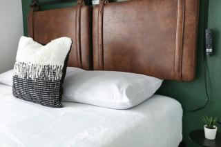 Gaslamp District Gem Studio with Private Entrance - 2
