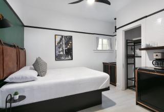 Renovated Gaslamp Suite WiFi & AC - 0