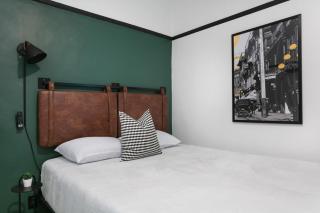 Renovated Gaslamp Suite WiFi & AC - 6
