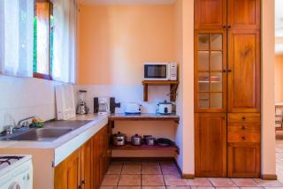 Beautiful oasis In Jaco, 5 blocks from the beach! - 4