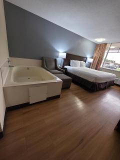 Americas Best Value Inn Moline - 7