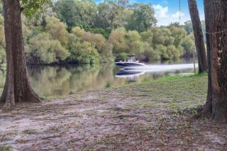 Suwannee RV Campground Retreat - 1