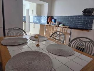 High Tide House - 8