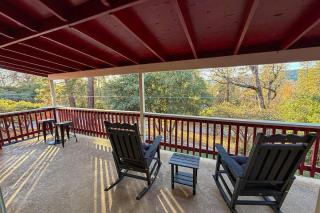 The Firelight Lodge - 6