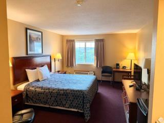 Pocahontas Inn & Suites - 8