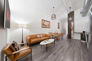 Historic Downtown Loft Sleeps 8 Near Gaslamp - 3