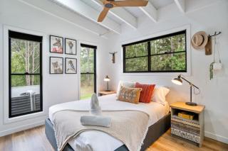 Creekside Cottage, pet friendly w pool - Perwillowen - 3