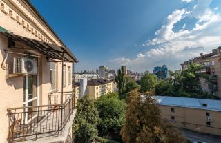 Luxury 2-Bedroom Apartment, City Center, Metro - 7