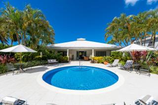 Stunning Family Villa with Private Pool Near Beach - Gibbs Glade Villa - 0