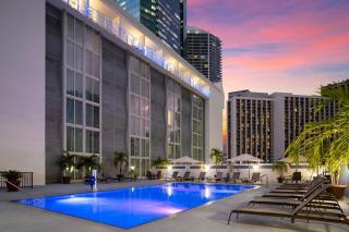 Courtyard Miami Downtown Brickell Area - 9