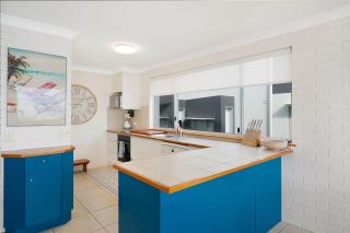 Shipton Lodge unit 3 Moffat Beach QLD - 7