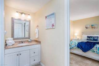 Bay Oaks A51, Ground Floor Condo with Bay View, Heated Pool - 1