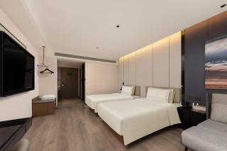 Atour Hotel Shanghai Guilin Park Metro subway - 6