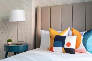 Immerse in Gaslamp Vibes from this Stylish 2BR - 3