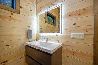 Secluded Pool Hot Tub Starlink EV Charger - 1
