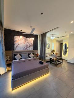 High Sky view - 4