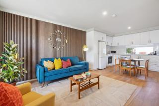 Designer Stay with Courtyard Bassendean near Swan Valley - 3