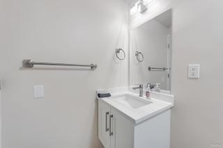 Bright Maple Suite - 4