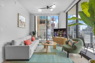 Luxury 2BR Downtown Miami Near Worldcenter - 9