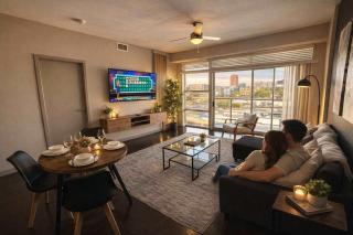 Stylish Apt Near Roosevelt Row & ASU w Parking - 9