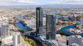 The Star Residences Luxe 2BR, Pool, Gym & Sauna - 3