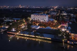 Van Phat Riverside Hotel - 9